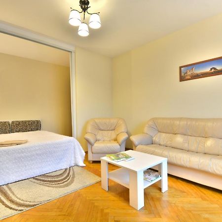 Appartamento Irent.By Minsk Esterno foto