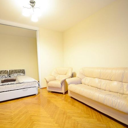 Appartamento Irent.By Minsk Esterno foto