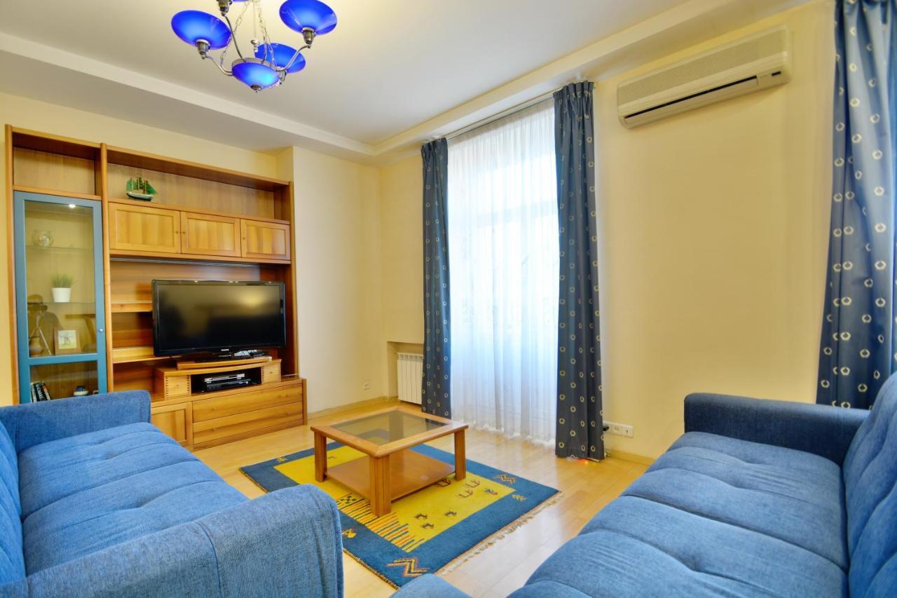Appartamento Irent.By Minsk Esterno foto