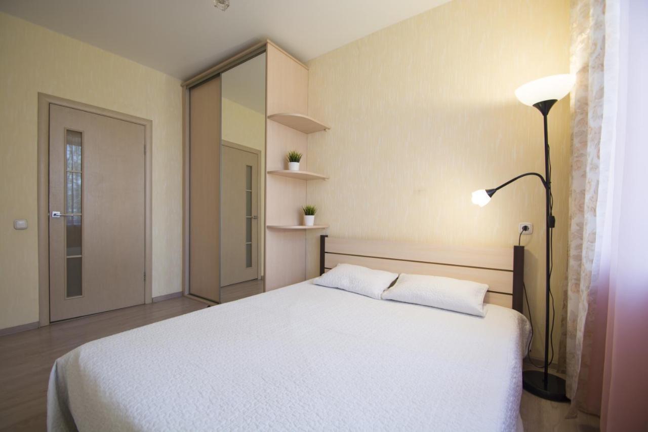 Appartamento Irent.By Minsk Esterno foto